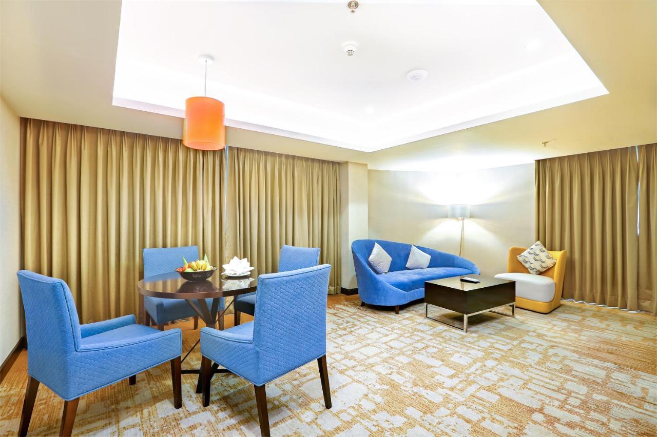 Grand Sylhet Hotel&Resort Buitenkant foto