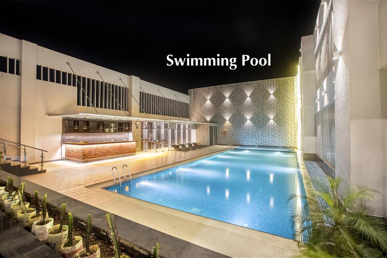 Grand Sylhet Hotel&Resort Buitenkant foto